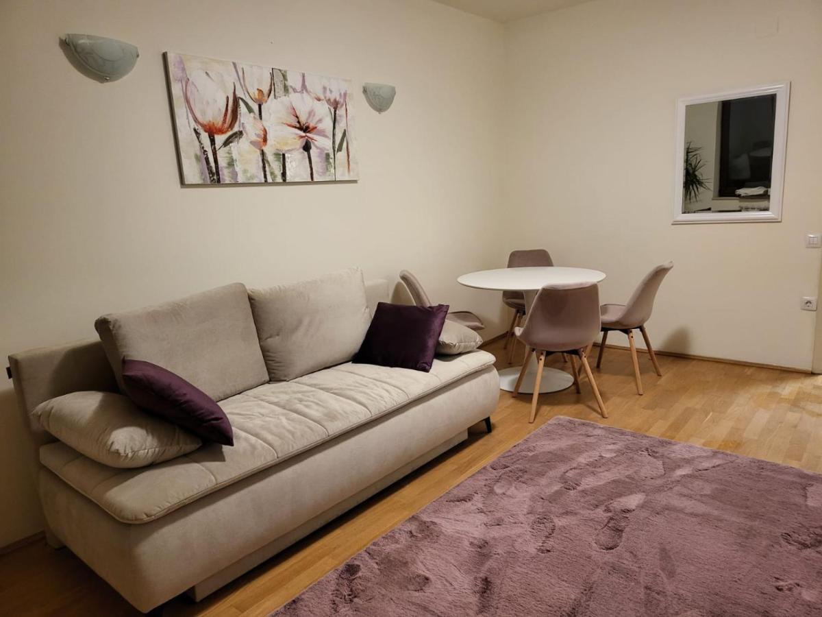 Downtown Apartment Boutique Green Garden Unirii Bukarest Exterior foto