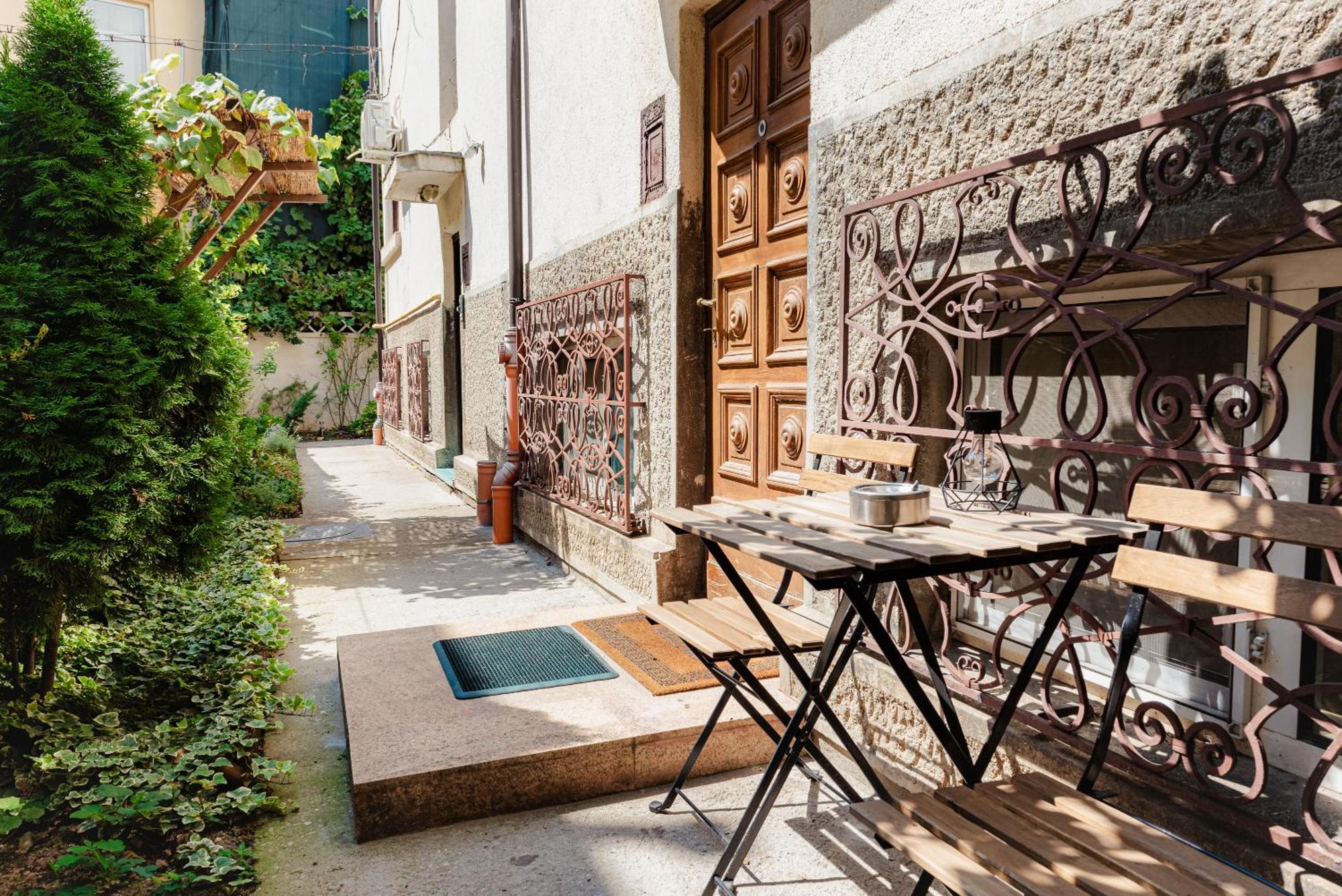 Downtown Apartment Boutique Green Garden Unirii Bukarest Exterior foto
